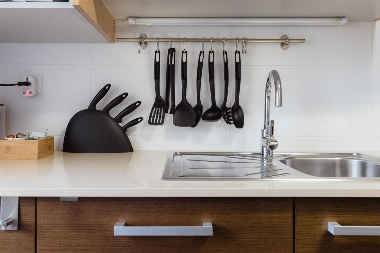 Sunshine Beach Apartment Λεϊρία Εξωτερικό φωτογραφία